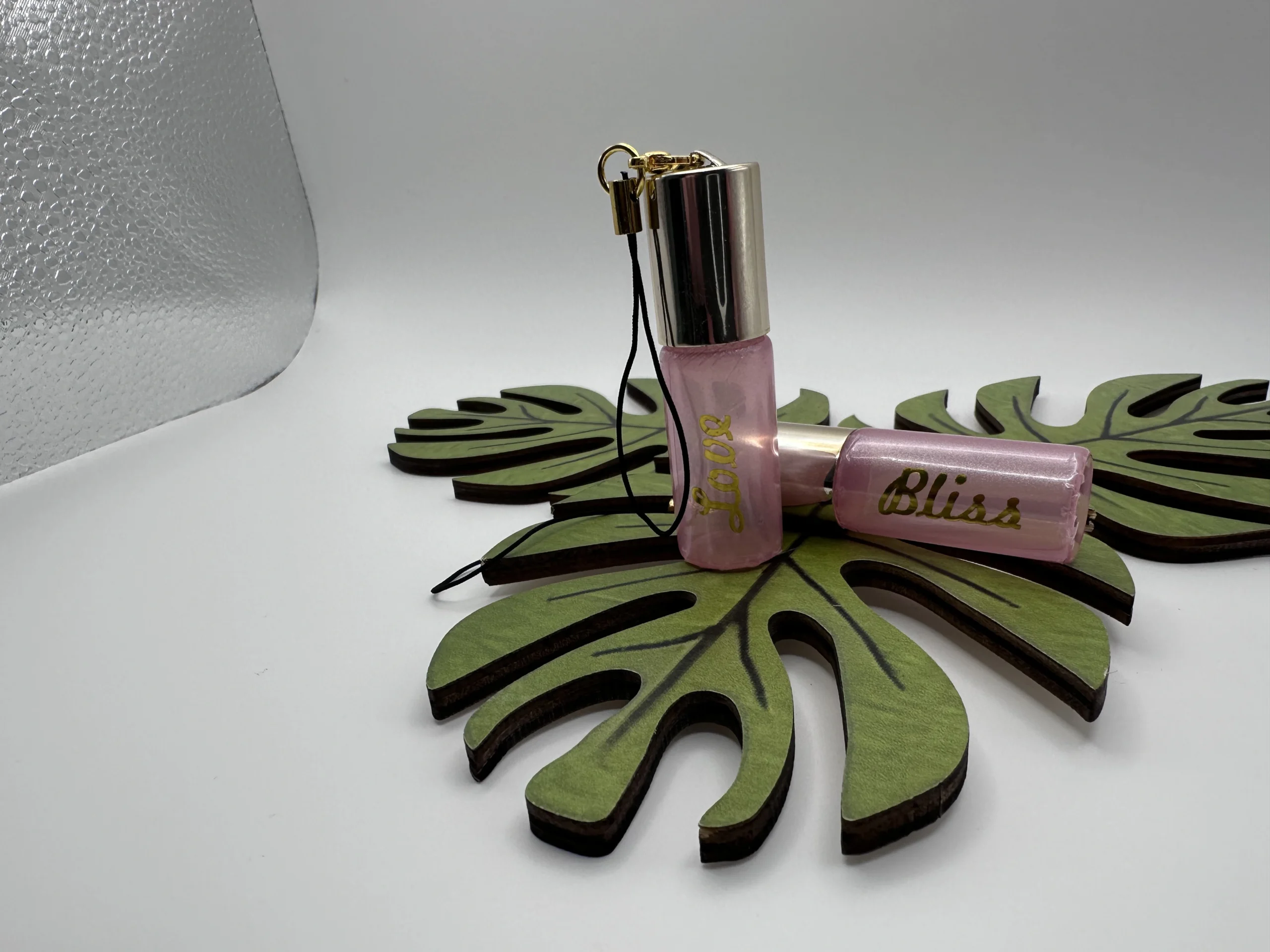 Key Chain Perfume Roller – On-the-Go Scent - Image 2
