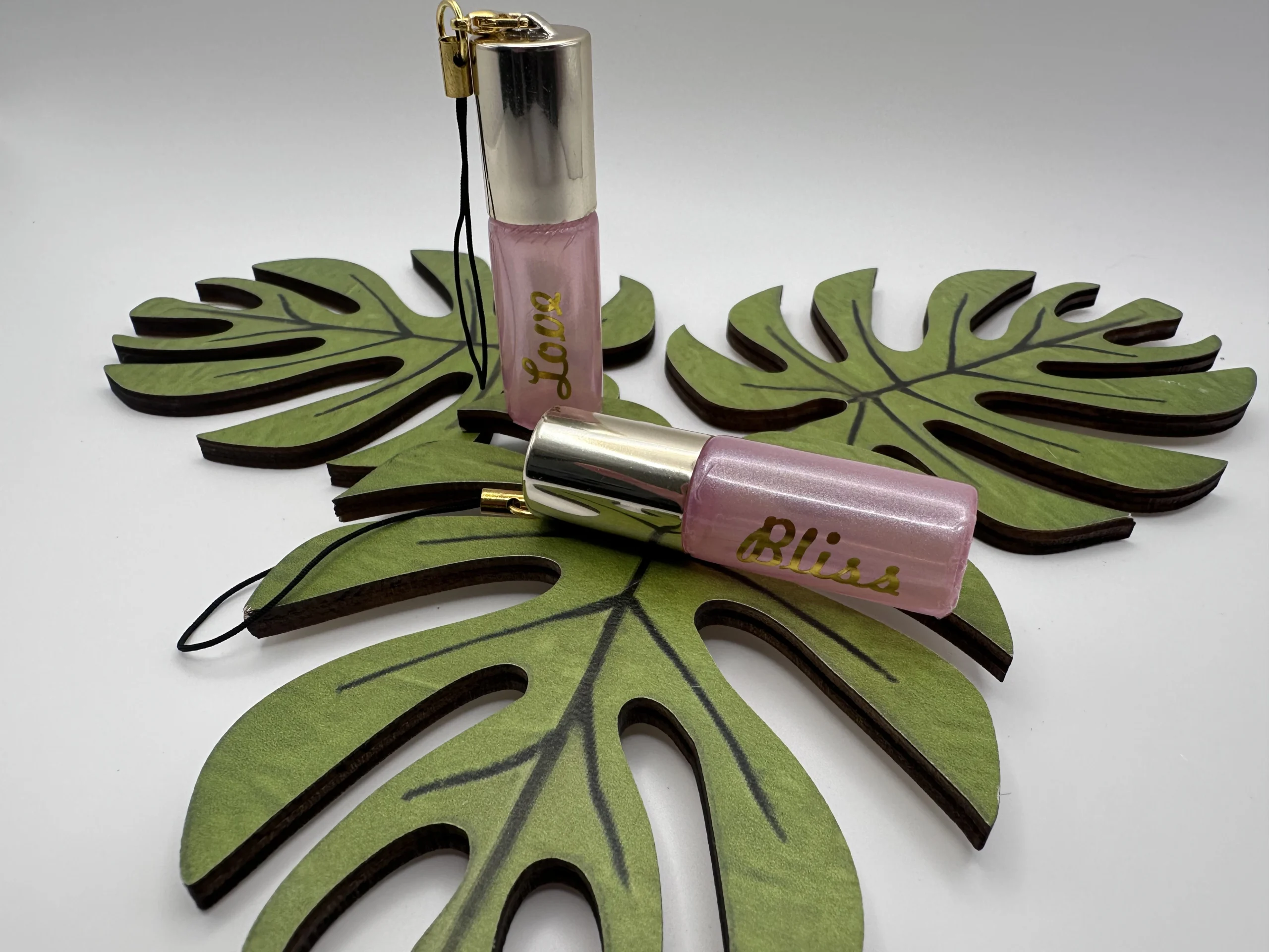 Key Chain Perfume Roller – On-the-Go Scent